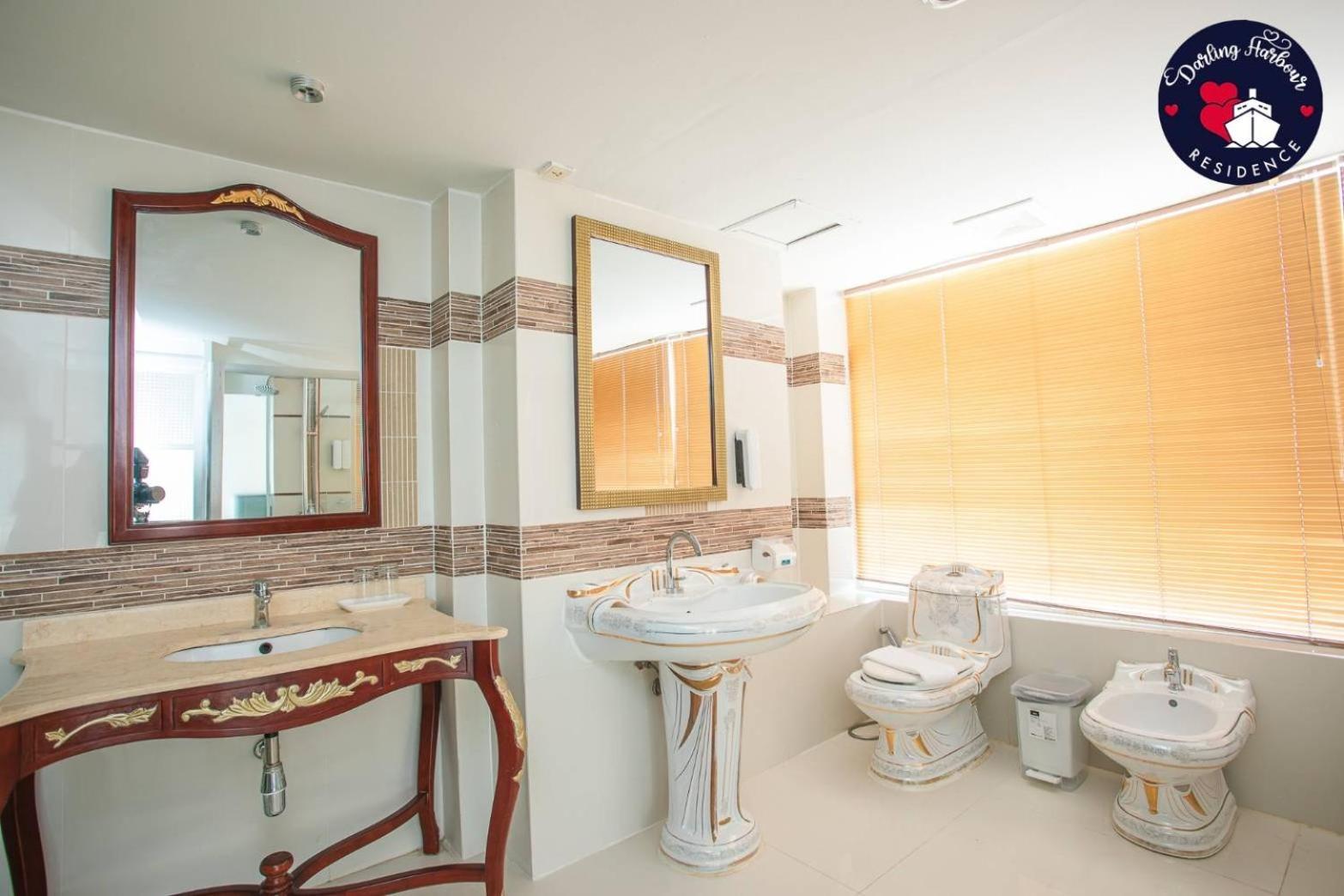 Отель Darling Harbour - South 4*